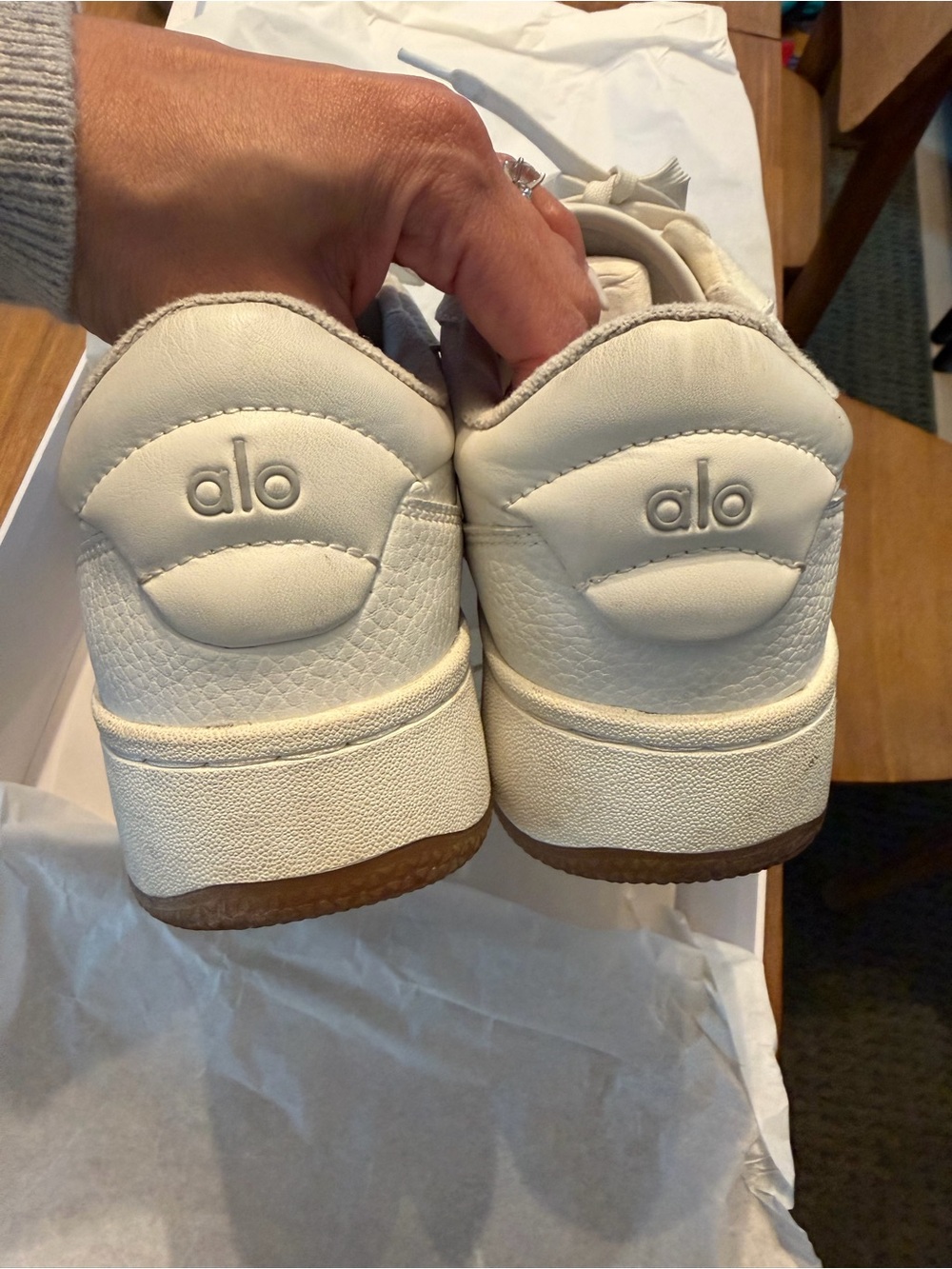 ALO Yoga Natural White Sneakers with Gum Sole - Picture 3 of 7